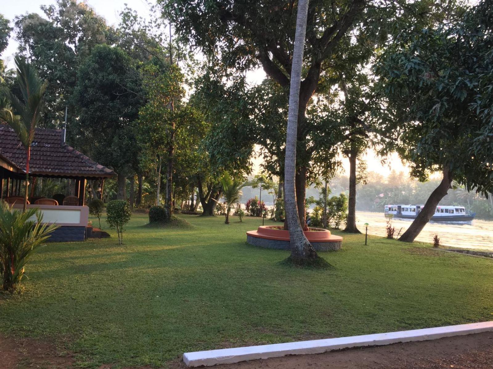 The Pamba Heritage Villa Champakulam المظهر الخارجي الصورة